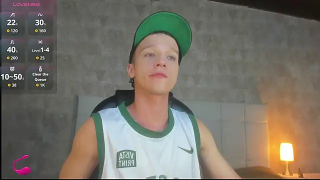 angelcortes online show from December 1, 2025, 1:38 pm