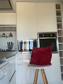 petrouchkaaa  online show from September 11, 2025, 8:36 am