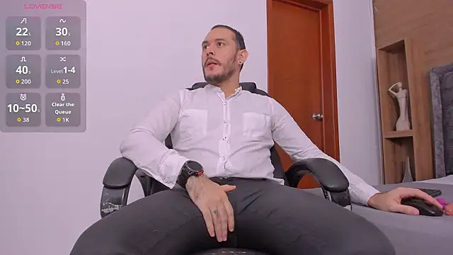 jeanpiere  online show from February 7, 2026, 2:59 am