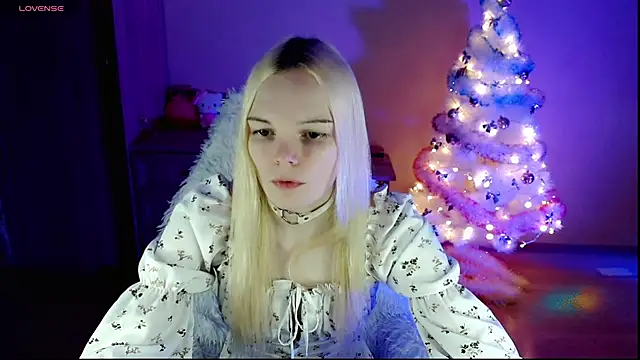 Emily Nyaffee online show from December 17, 2024, 9:05 pm