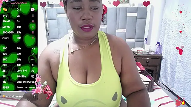 thickebonymilfF online show from September 17, 2025, 4:36 am