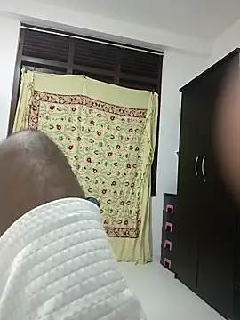 Snapshot of summasex chatting on April 15, 2026, 4:14 pm summasex online show from April 15, 2026, 4:14 pm