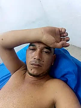Snapshot of saffont chatting on October 23, 2025, 1:10 pm saffont online show from October 23, 2025, 1:10 pm