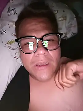 ChubbyCdmxInt1 online show from December 1, 2025, 3:44 am