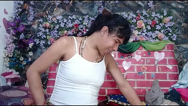 DesireDirtyTS   online show from April 7, 2026, 11:32 am