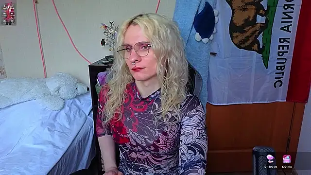 Snapshot of Lori_Myaf chatting on April 23, 2026, 2:52 pm Lori Myaf online show from April 23, 2026, 2:52 pm