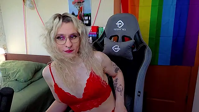 Snapshot of Lori_Myaf chatting on July 15, 2026, 3:06 pm Lori Myaf online show from July 15, 2026, 3:06 pm