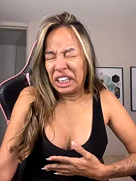 DianaHopson online show from September 11, 2025, 10:04 am