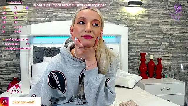 Ella Charm online show from February 20, 2025, 8:03 pm