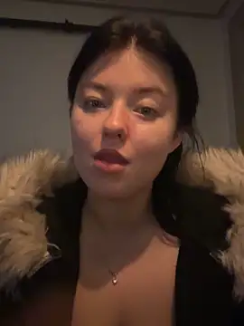 Angela Fosterr online show from November 1, 2025, 2:41 pm