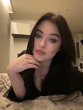 Angela Fosterr online show from February 13, 2026, 7:54 pm