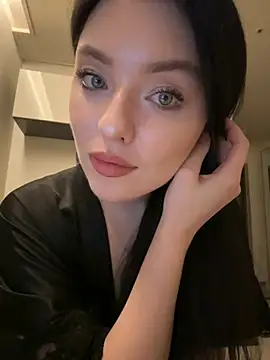 Snapshot of Angela_Fosterr chatting on June 18, 2026, 4:22 pm Angela Fosterr online show from June 18, 2026, 4:22 pm