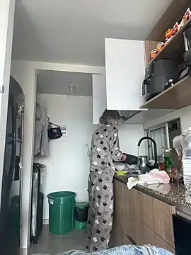 Ameellie online show from February 19, 2026, 4:25 pm