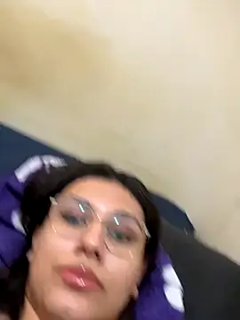 allana freire online show from September 17, 2025, 6:31 pm