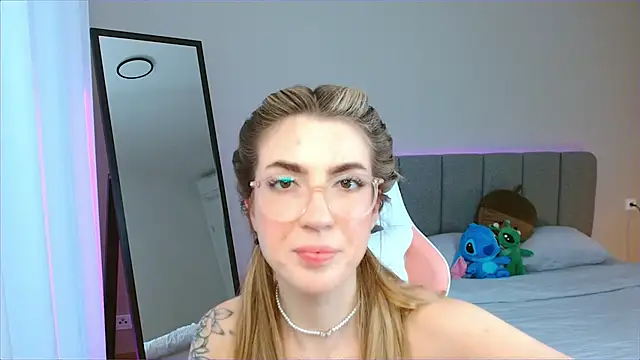 Mrs Tory online show from December 22, 2024, 9:22 am