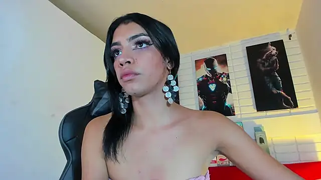 Alahia Rodriguez online show from March 14, 2025, 2:20 am