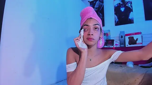 Alahia Rodriguez online show from March 22, 2025, 12:35 pm