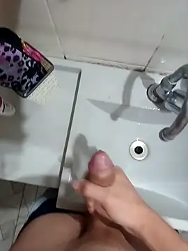 Snapshot of Brutao_ chatting on October 7, 2025, 10:56 am Brutao online show from October 7, 2025, 10:56 am