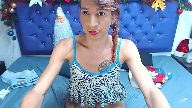 Snapshot of kiwii_nasty chatting on December 11, 2024, 10:16 pm kiwii nasty online show from December 11, 2024, 10:16 pm