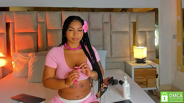 Miss Abigail  online show from March 30, 2026, 12:50 pm