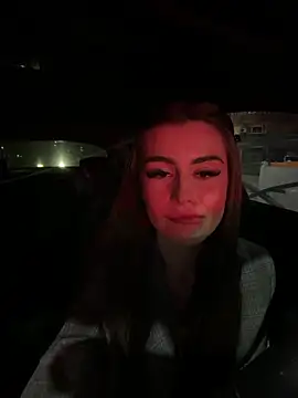 Snapshot of KaylaBray chatting on March 6, 2026, 4:47 pm KaylaBray online show from March 6, 2026, 4:47 pm