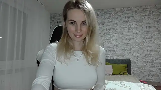 Snapshot of AlissonBia chatting on June 6, 2026, 8:57 pm AlissonBia online show from June 6, 2026, 8:57 pm