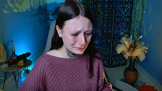 VeliraBraitberg online show from December 22, 2024, 11:22 am