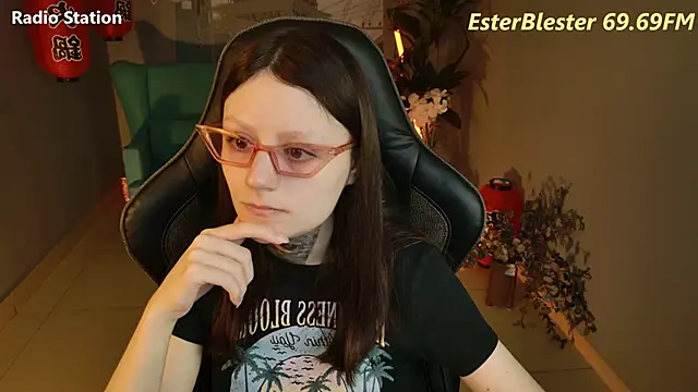 VeliraBraitberg online show from January 9, 2025, 11:14 am