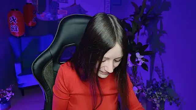 VeliraBraitberg online show from February 19, 2025, 5:05 am