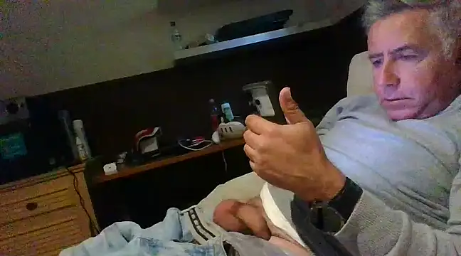 fransexdol online show from March 15, 2025, 2:55 pm