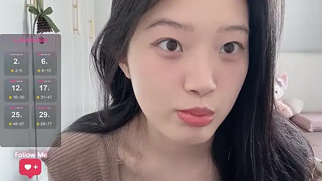 Snapshot of rose-u chatting on April 29, 2026, 2:04 am rose-u online show from April 29, 2026, 2:04 am