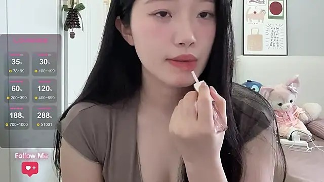 Snapshot of rose-u chatting on July 15, 2026, 1:22 am rose-u online show from July 15, 2026, 1:22 am