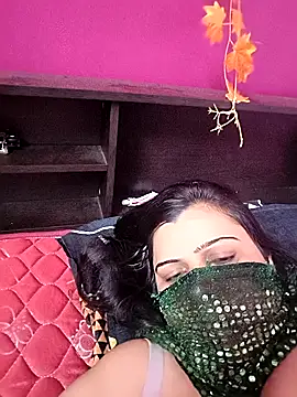 RESHMA 21 online show from March 6, 2025, 10:15 pm