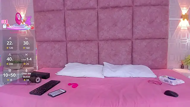 LiaVelez online show from February 5, 2026, 1:49 pm