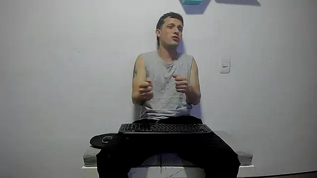 Snapshot of RyanHorseman chatting on April 10, 2026, 1:44 am RyanHorseman online show from April 10, 2026, 1:44 am