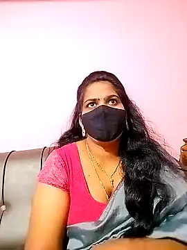 melina214 online show from December 9, 2024, 5:08 pm