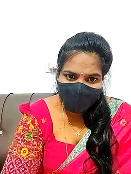 Snapshot of melina214 chatting on February 5, 2026, 3:55 am melina214 online show from February 5, 2026, 3:55 am