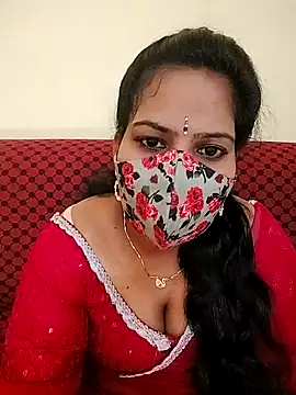 Snapshot of melina214 chatting on March 18, 2026, 3:31 am melina214 online show from March 18, 2026, 3:31 am