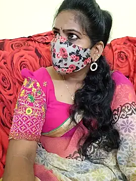 Snapshot of melina214 chatting on April 12, 2026, 2:33 pm melina214 online show from April 12, 2026, 2:33 pm