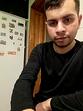 Snapshot of hornny1995 chatting on January 22, 2025, 9:32 pm hornny1995 online show from January 22, 2025, 9:32 pm