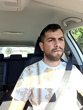 Snapshot of hornny1995 chatting on September 20, 2025, 9:32 am hornny1995 online show from September 20, 2025, 9:32 am