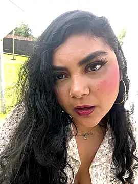 Juli Walker online show from February 27, 2026, 2:06 pm