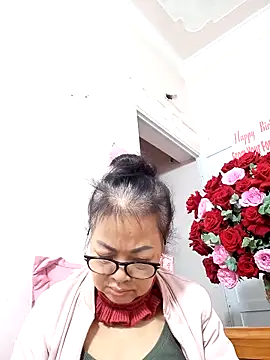 Hotestlove online show from February 3, 2026, 1:48 am