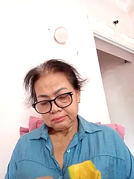 Snapshot of Hotestlove chatting on June 28, 2026, 2:50 am Hotestlove online show from June 28, 2026, 2:50 am
