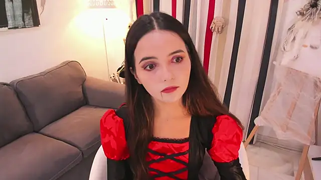 Raychell Black online show from October 27, 2025, 4:33 pm