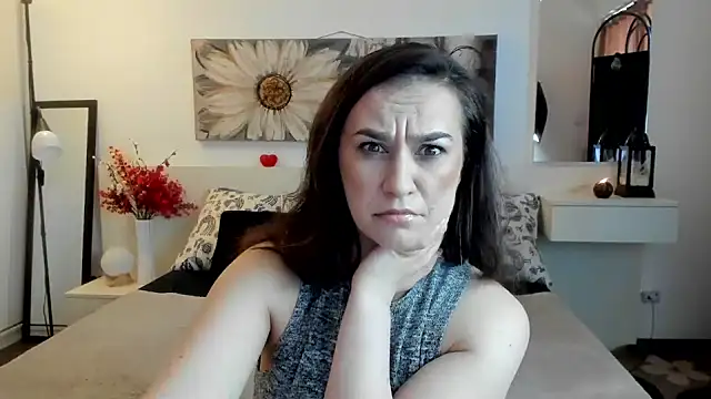 JoyCasidy online show from April 16, 2026, 1:56 pm