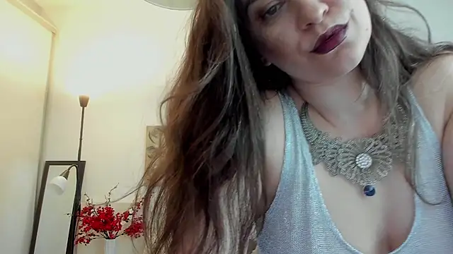 Snapshot of JoyCasidy chatting on June 1, 2026, 3:47 pm JoyCasidy online show from June 1, 2026, 3:47 pm