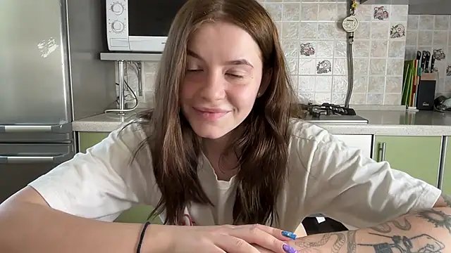 Snapshot of mia___mi chatting on February 22, 2025, 12:40 pm mia   mi online show from February 22, 2025, 12:40 pm