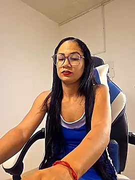 KittyKardy online show from January 11, 2026, 2:05 am