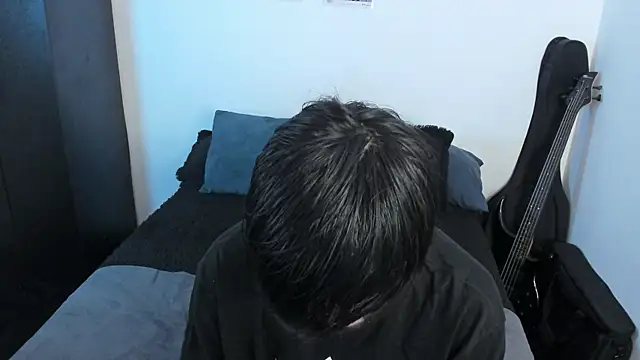 Aventure Twinks online show from June 10, 2026, 7:24 pm